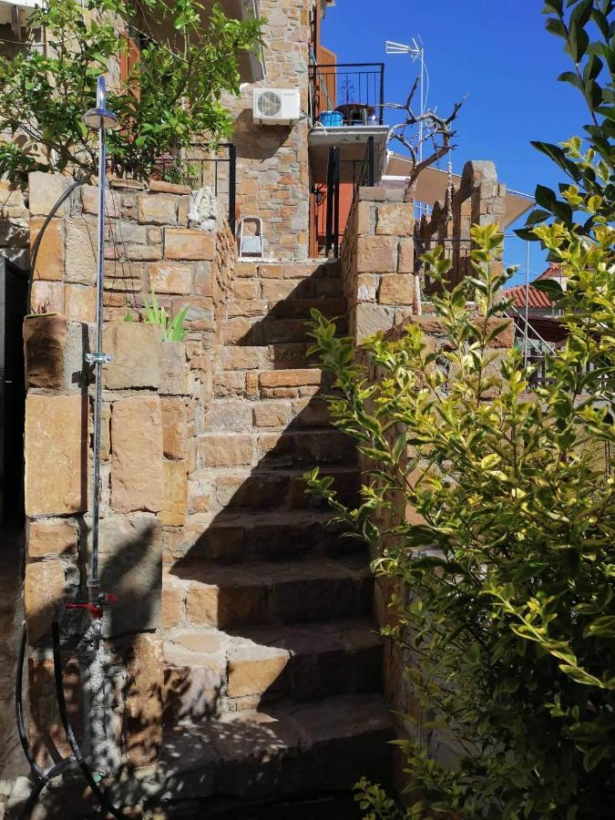 Traditional House In Androni Myrina Exterior photo